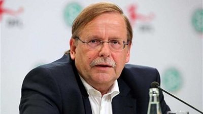 نائب رئيس الاتحاد الألماني يتنازل عن ترشحه لمجلس 