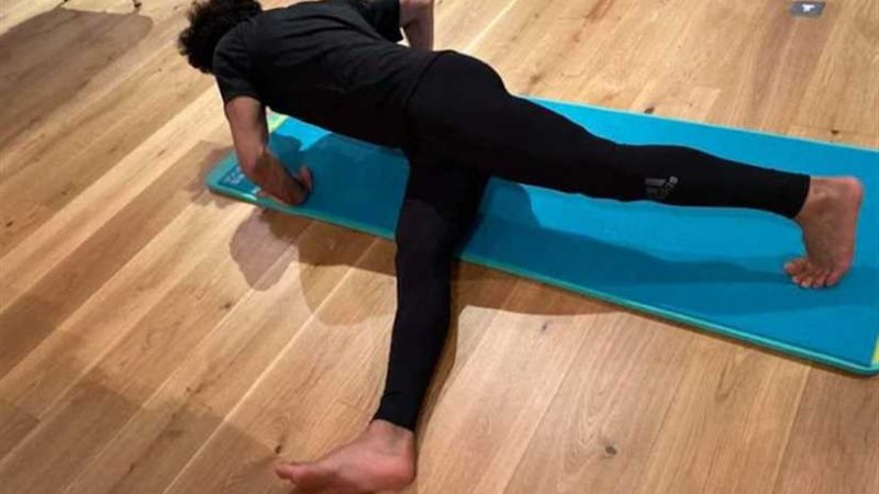 الملك يفعل كل شيء..