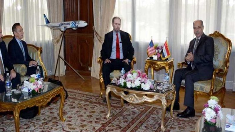 وزير الطيران المدني