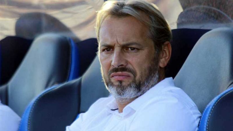 قائمة بيراميدز لمواجهة