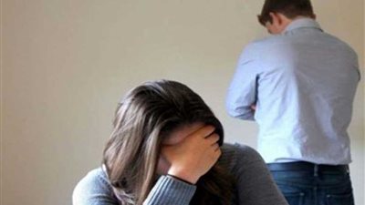 دراسة: لو معاك فلوس ومخبي على مراتك تبقى خاين