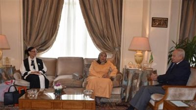 أبو الغيط يلتقي الاتحاد النسائي العربي العام