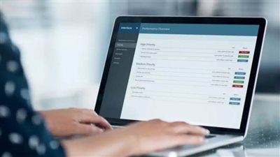  ٥ طرق للتخلص من متلازمة رؤية الكمبيوتر