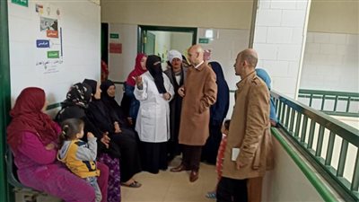 وكيل وزارة الصحة بالشرقية يتفقد المبادرة الرئاسية لصحة المرأة لليوم الخامس