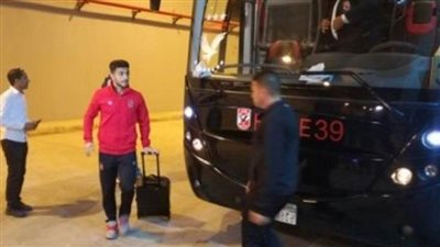 حافلة الأهلي تتحرك لاستاد القاهرة استعدادًا للقمة