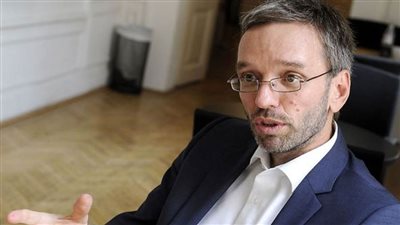 برلماني نمساوي يطالب بقيود حدودية أكبر مع إيطاليا 