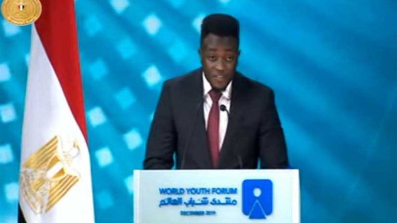 الطفل العائد من معسكرات