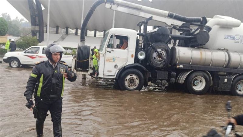 رجال الحماية المدنية