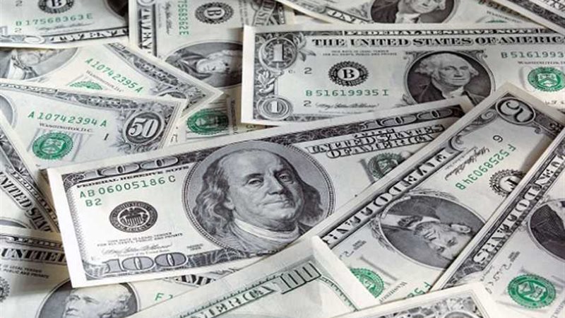 انخفاض جديد أمام