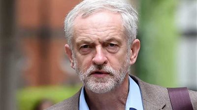 زعيم المعارضة البريطانية كوربين يعتذر عن الهزيمة في الانتخابات العامة