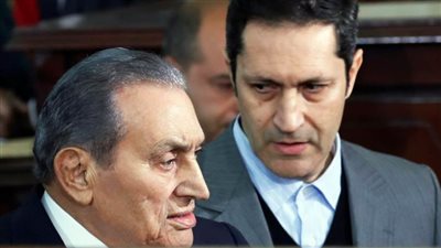علاء مبارك ينعي والده بكلماته الأخيرة عن مصر (فيديو)