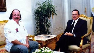 ابنة طلعت زكريا تكشف كواليس لقائه بالرئيس مبارك