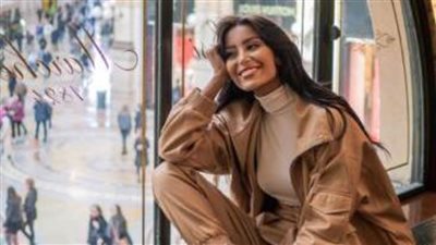 من هي المصرية التي خطفت الأنظار في أسبوع الموضة بميلانو؟