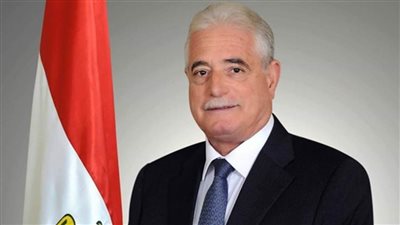 محافظ جنوب سيناء يتفقد فرع جامعة الملك سلمان برأس سدر