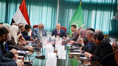 رئيس هيئة التخطيط العمراني ومحافظ القليوبية يناقشان المخطط الاستراتيجى للمحافظة