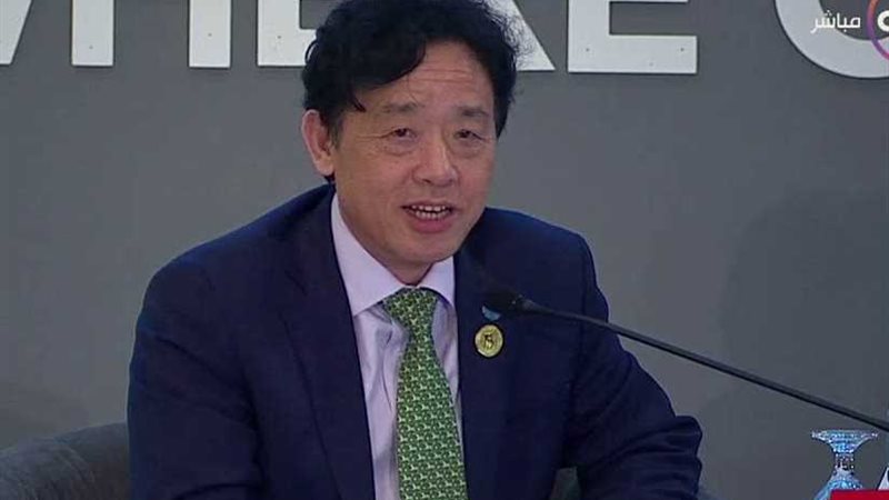 مشاركون بمنتدى شباب