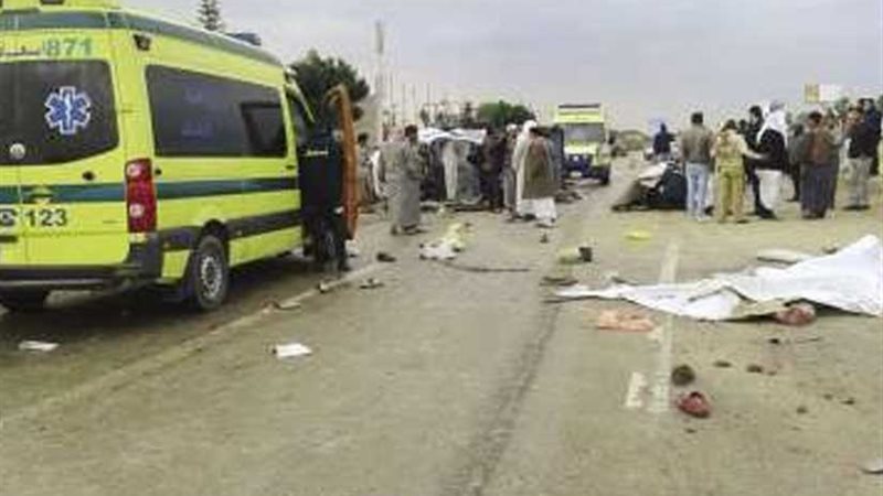 مصرع شخص وإصابة شقيقه