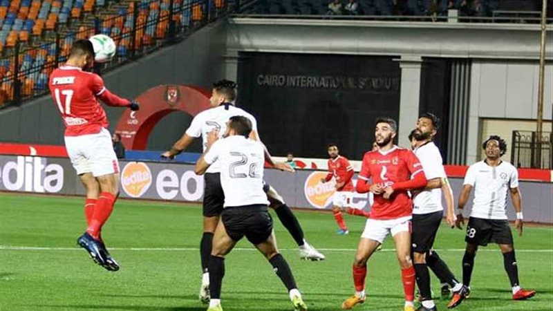 الأهلي يسرق الحدود