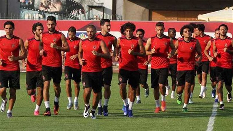 الأهلي يواصل تدريباته