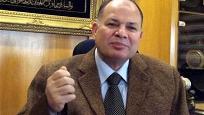 محافظ أسيوط يعلن تفعيل الانشطة بقصور الثقافة ويشيد بالعرض المسرح 