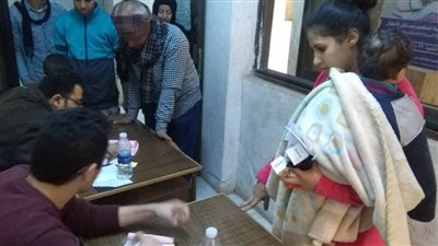 قوافل جامعة المنيا تواصل خدماتها الطبية المجانية لـ232 حالة مرضية بقرية 