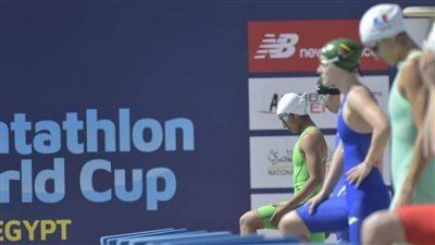 إيطاليا والمجر تحتلان صدارة منافسات السباحة ببطولة العالم للخماسي الحديث