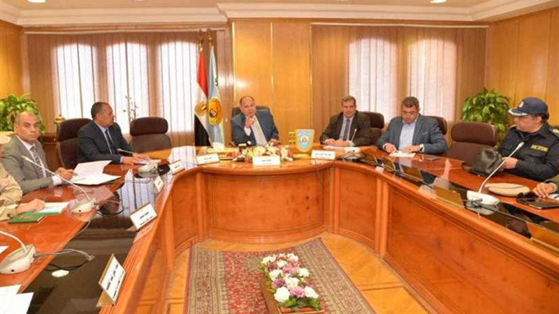 محافظ أسيوط يترأس