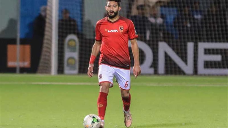 ياسر إبراهيم يخضع