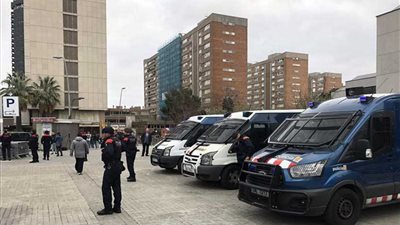 تفكيك متفجرات؟ قبل ساعات من الكلاسيكو المرتقب ماذا يحدث في 