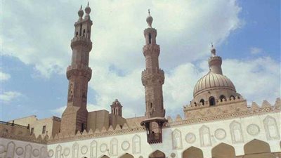 الأزهر الشريف: سنظل القلعة الحصينة للغة العربية والدرع الواقية لها