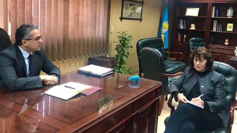 العناني يستقبل رئيسة