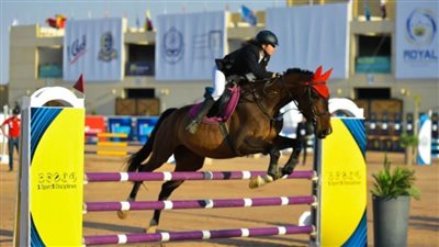 اليابان تتصدر منافسات الفروسية بالدور النهائي 