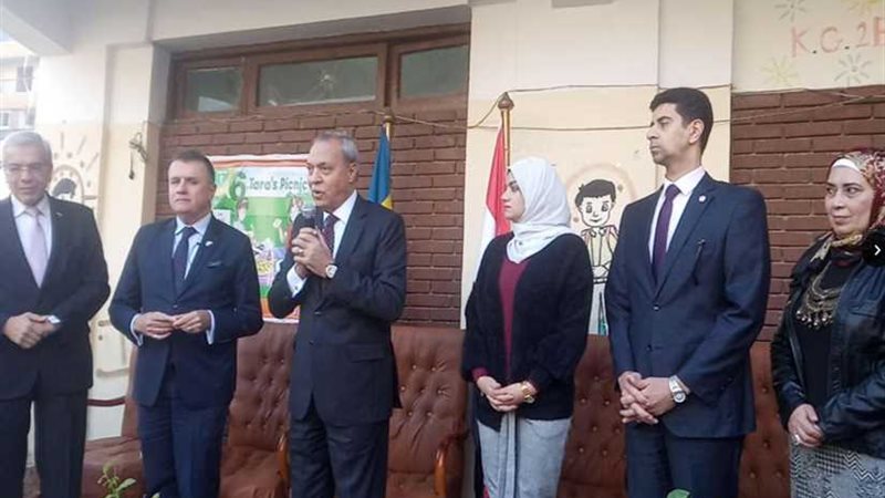 محافظ القليوبية وسفير