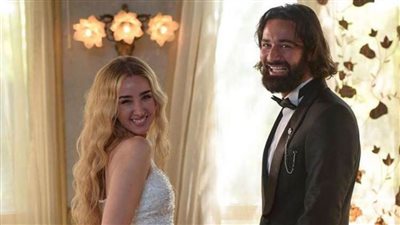 بطولة محمود حميدة وهنا الزاهد.. شاهد.. بوستر من «داخل الغسالة»