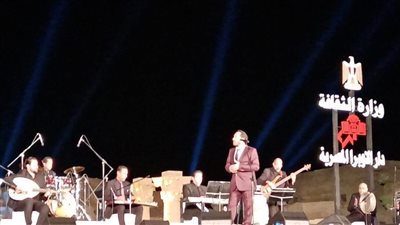 الفنان علي الحجار يحتفي بجمهور 