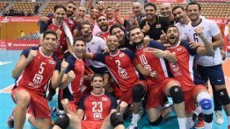 بعثة الطائرة تغادر