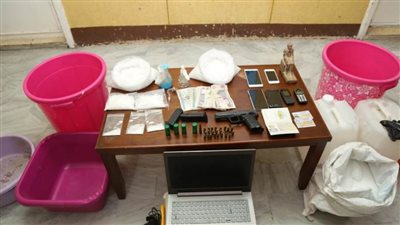  على طريقة أحمد السقا ..ضبط مصنع لمخدر الآيس بالجيزة 