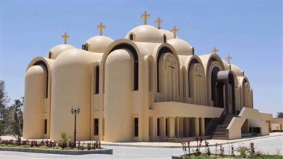 بمرور عام .. تذكار تدشين كنيسة البابا كيرلس السادس بالإسكندرية 