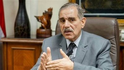 محافظ كفرالشيخ يناقش خطة تطوير مدينة بلطيم