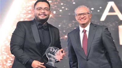 أحمد رزق ختامها مسك مع الدير جيست وبدايتها خير مع جنات والشرنوبي.. تعرف على السبب