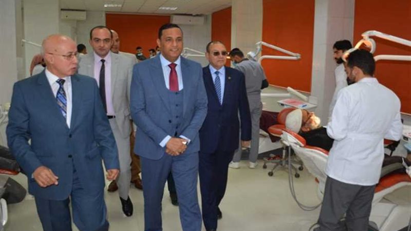 محافظ الدقهلية خلال