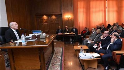 العصار يناقش مع شركات الإنتاج الحربي موازنة العام المالي 2018 ـ 2019