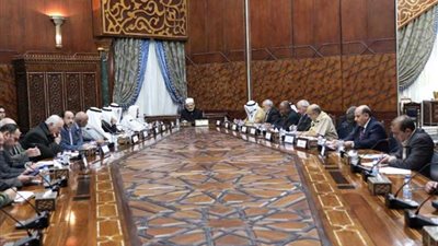 الإمام الأكبر: العالم الإسلامي في حاجة لكل عمل إنساني يخدم الفقراء والمحتاجين