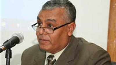 بدء امتحانات الفصل الدراسي الأول بكليتي التجارة والحقوق بجامعة 