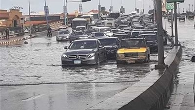 بالصور..... الإسكندرية تغرق و
