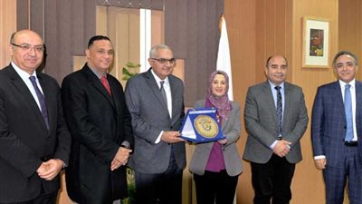 محافظ الدقهلية يشارك في المجلس التنفيذي لجامعة المنصورة