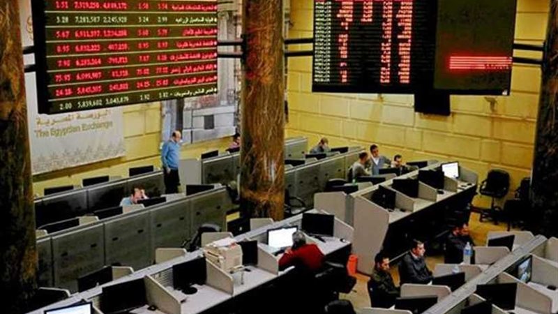 أداء متباين بمؤشرات