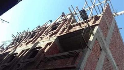 إزالة ١٢ حالة بناء مخالف خلال حملة مكبرة بقرى مركز أسيوط