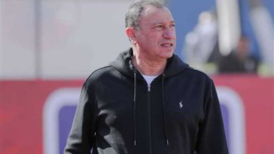 بالصور.. الخطيب يتواجد في مران الأهلي بعد عودته من فرنسا