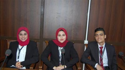 تدريب طلاب جامعة حلوان على إدارة الحقائب الوزارية